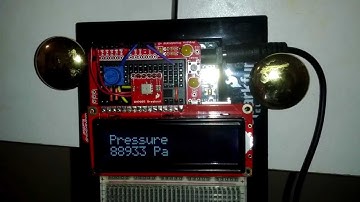 Arduino UNO + protoshield + BMP085 + white-on-black LCD