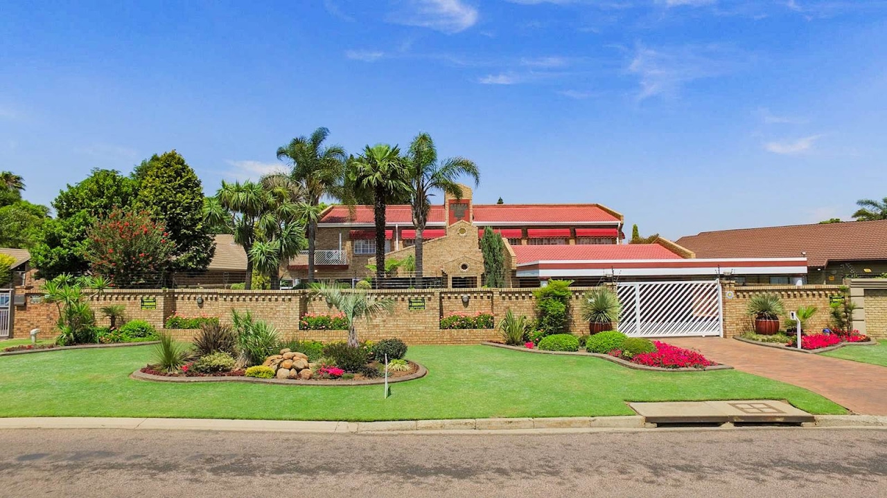 5 Bedroom House for sale in Gauteng East Rand Boksburg Sunward