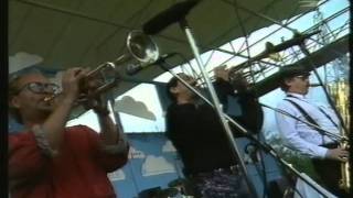 Tower Of Power - A Little Knowledge (Is A Dangerous Thing), Live in Pori Jazz 1991 chords sheet