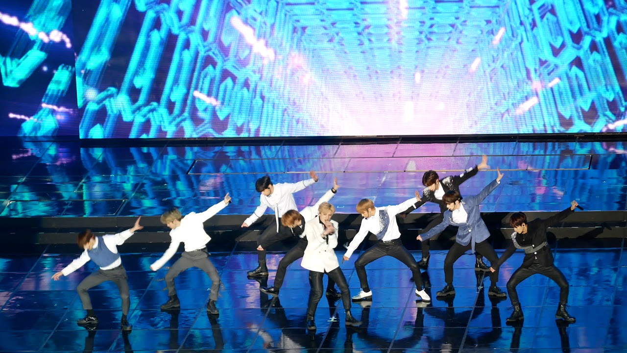 190123 스트레이 키즈(Stray Kids) I am YOU [4K] 직캠 (2018 가온차트뮤직어워즈 GAON CHART Music Awards)