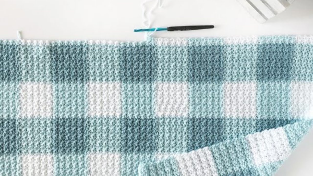 gingham crochet baby blanket