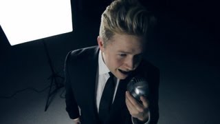 Vignette de la vidéo "Justin Timberlake - Suit & Tie - Cover by Adam Stanton"