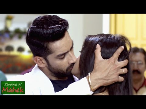 Shaurya & Mehek's HOT LIP-LOCK in Zindagi Ki Mehek 7th April 2017 EPISODE