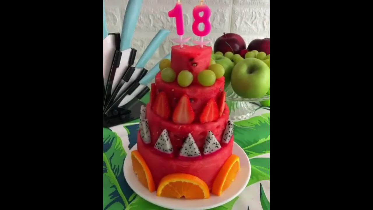 Buah Ulang tahun unik