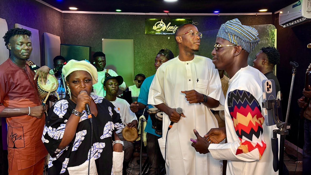 MATHEWSINGS BIRTHDAY PRAISE WITH TEMITOPE PORTABLE AND LEKAN KOKORO 