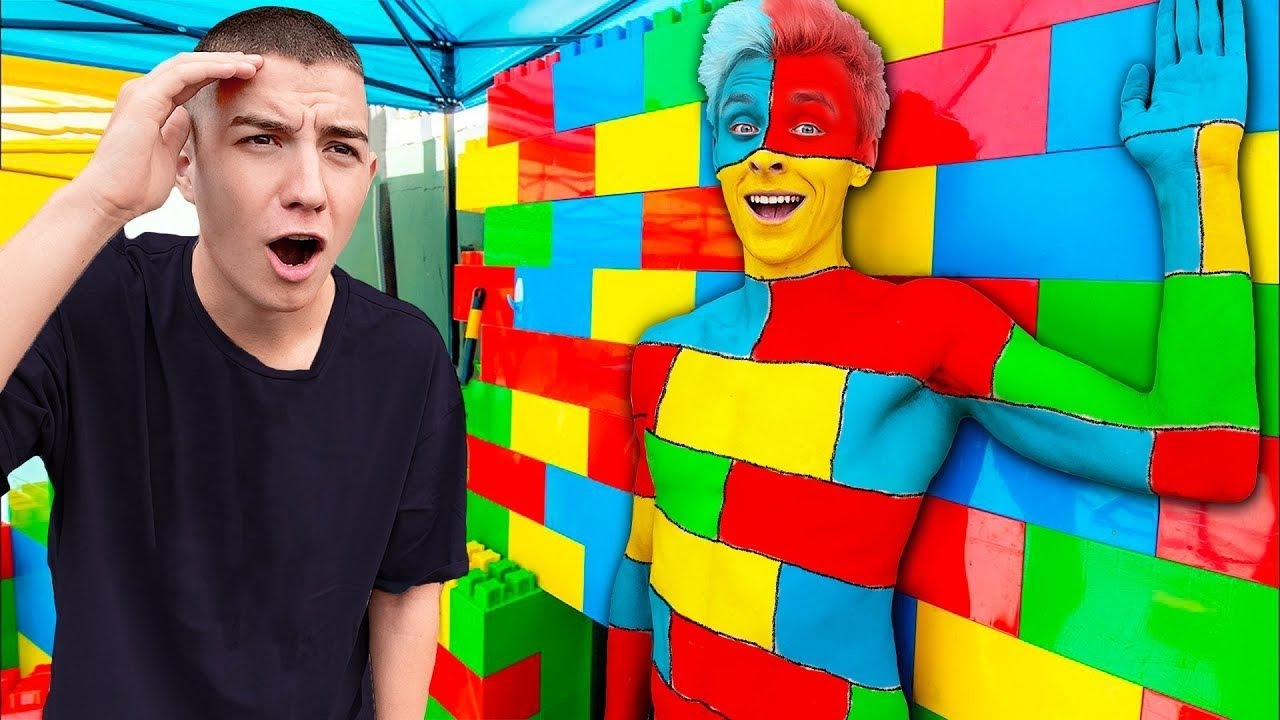 EXTREME CAMOUFLAGE HIDE AND SEEK ! - YouTube