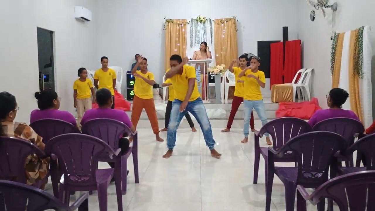 Louvor e coreografia... Santifica + Santificação 