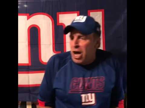 Giants Locker Room: Technical Difficulties | Football | NY Giants | Vic DiBitetto