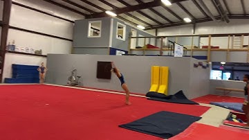 Front layout front full on floor