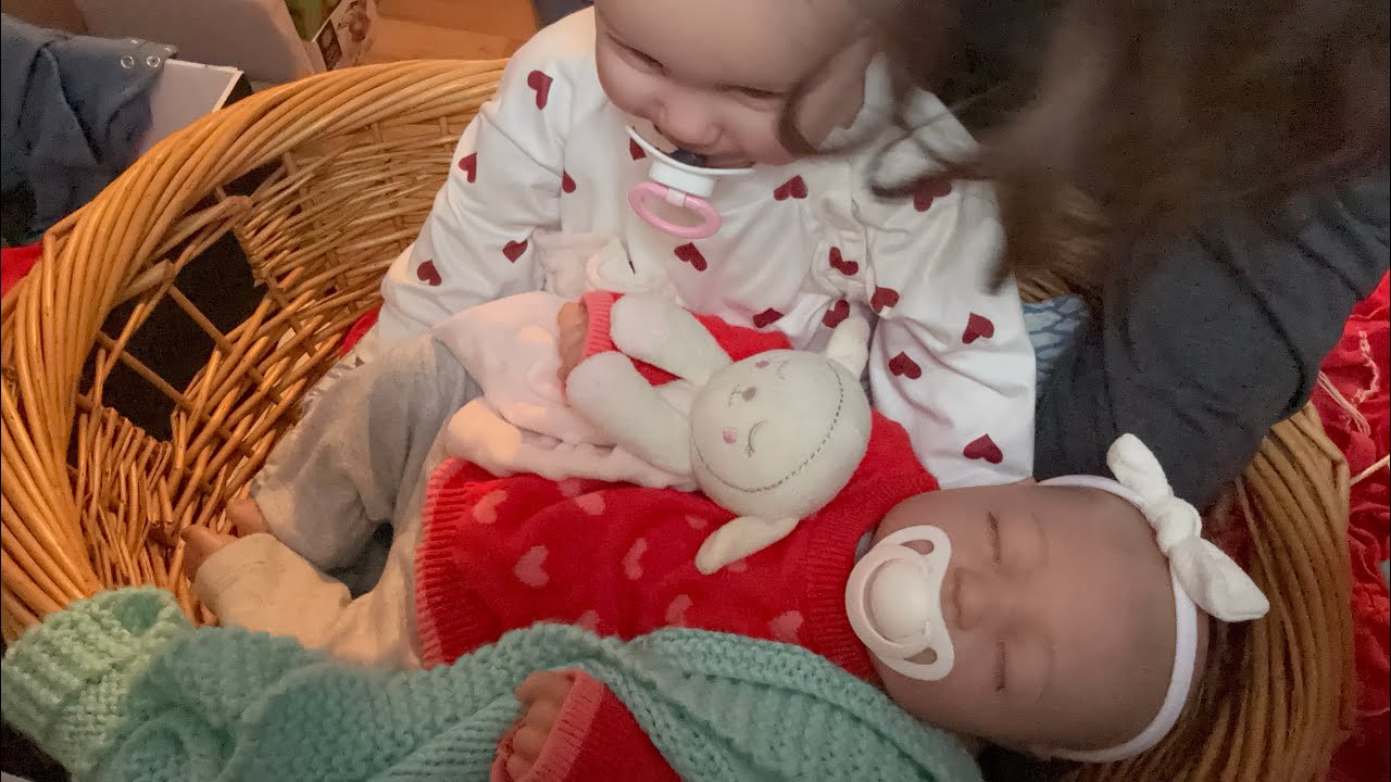 Chang the baby’s for Valentine’s Day with me ￼￼