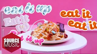 LE SSERAFIM (르세라핌) 'SPAGHETTI (feat. j-hope of BTS) (English ver.)' Lyric Video