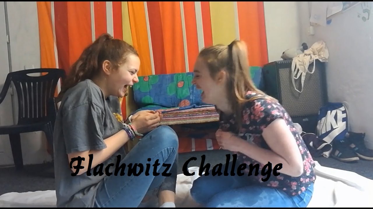 Flachwitz Challenge mit Sarah & Laura I Dancing Devils