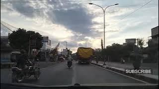 SUASANA SORE JALAN RAYA BESUKI SITUBONDO