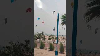 kite beach/parasailing/windy/beach/beach activity/jumeirah beach/jbr/jumeirah 2/jumeirah/dubai/uae