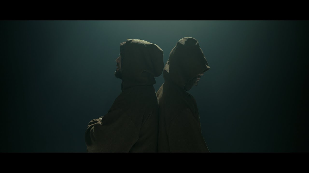 AK26 - NEM ÉLHETÜNK TÉRDEN | OFFICIAL MUSIC VIDEO |