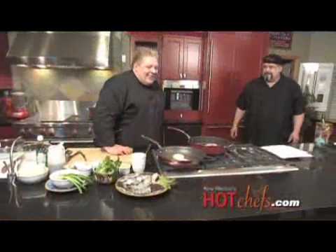 Video: Coyote Cafe Restaurantul Santa Fe - Chef Eric DiStefano