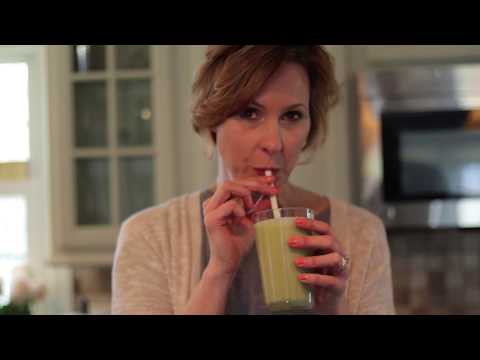 how-to-make-7-layer-healing-pcos-smoothie
