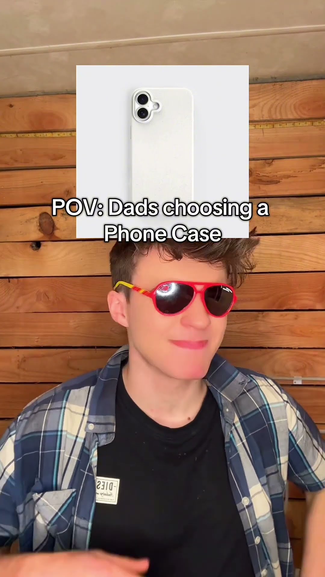Dad’s Choosing a phone case!!      @Onevilage