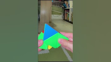 What would you do?! (Corner twist on a pyramorphix) #cubing #rubikscube #cube #speedcubing #rubiks