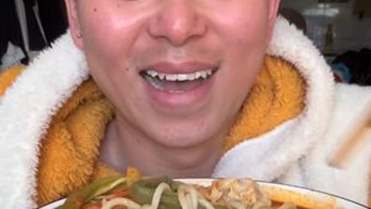 上班的第一天，你们都还好吗？我们这边倾盆大雨 #美食 #我是美食创作者 #抖音美食创作者 #美味 #味道好极了你们想吃吗