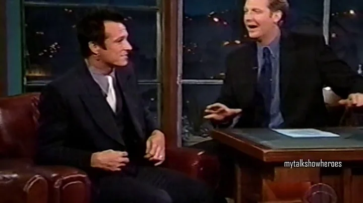 SCOTT WEILAND has FUN with KILBORN - R.I.P.
