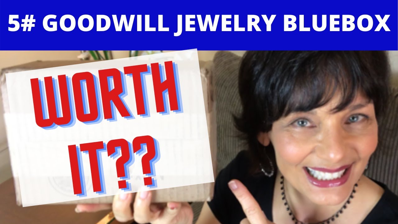 5 POUND Goodwill Blue Box  | Mystery Jewelry Box Unboxing | Jewelry Jar Haul to Resell on Ebay 2021