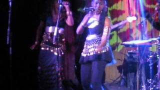 Zap Mama Live in NY!! 10/2009 &quot;Show Me the Way&quot;