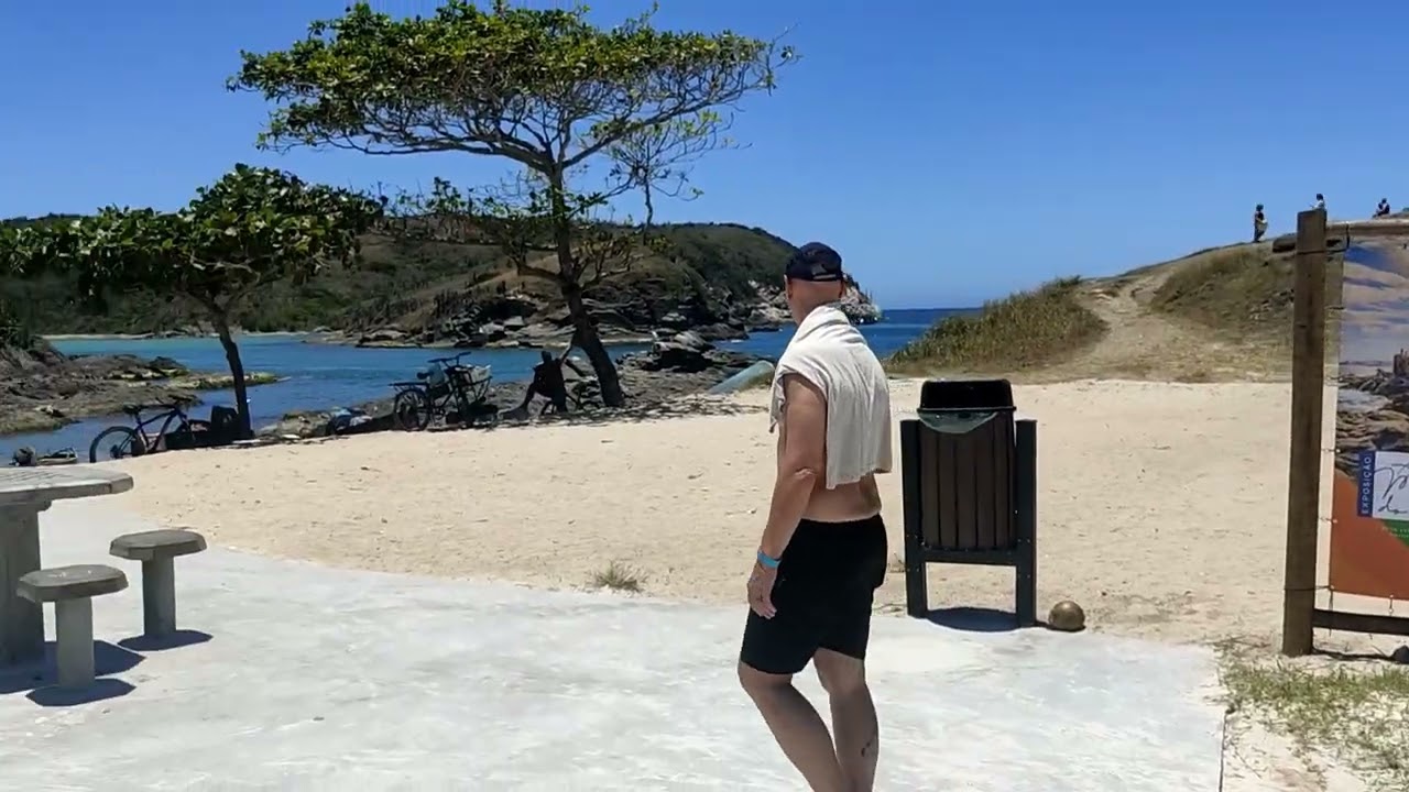 ELA FICA NO ESTADO DO RIO DE JANEIRO 