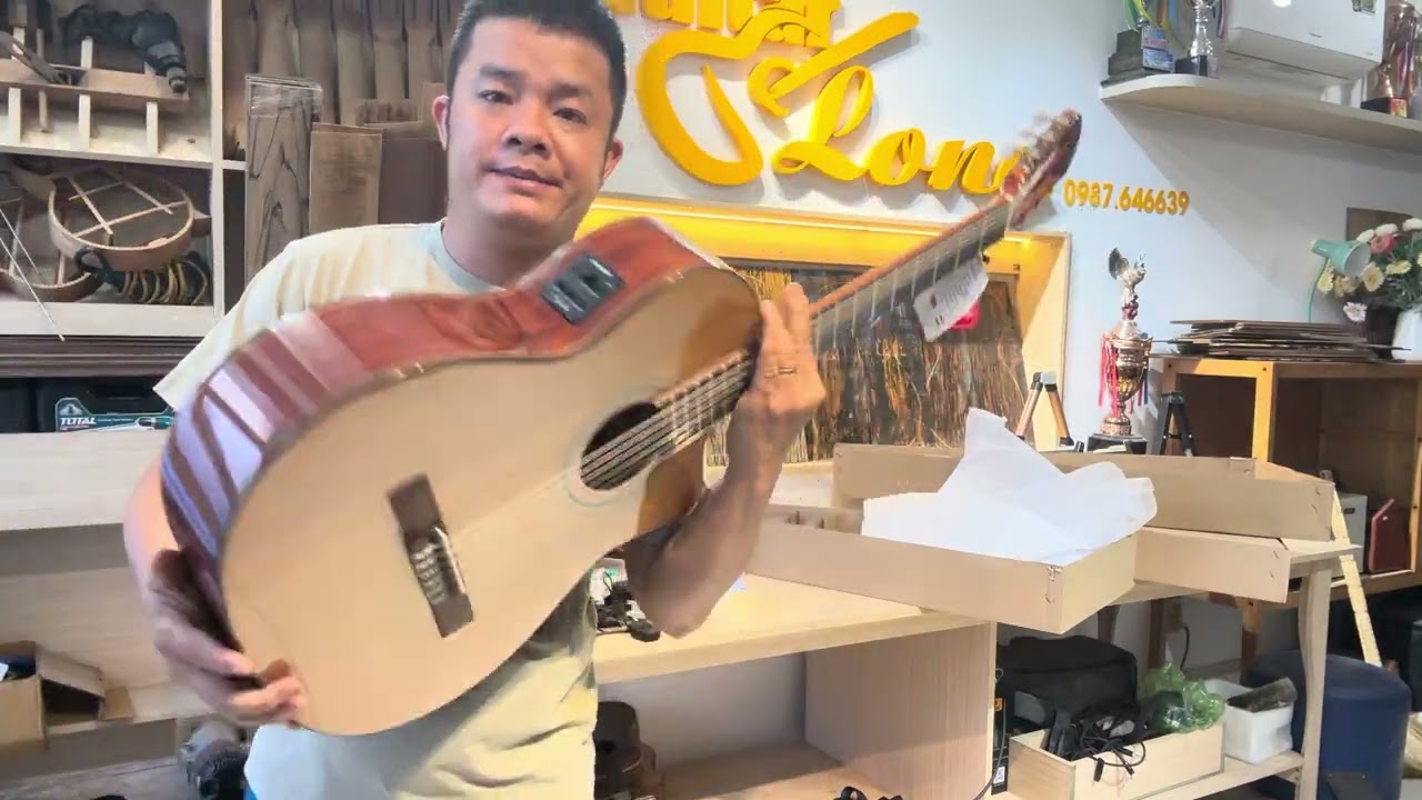  2 Cây Guitar Semi Fender Khách Nâng Cấp . Zalo 0987646639