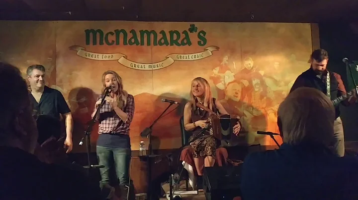 Sharon Shannon with Jeanette Willis