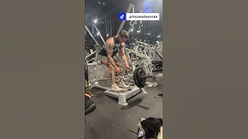 This is the perfect workout buddy 🥹🐶