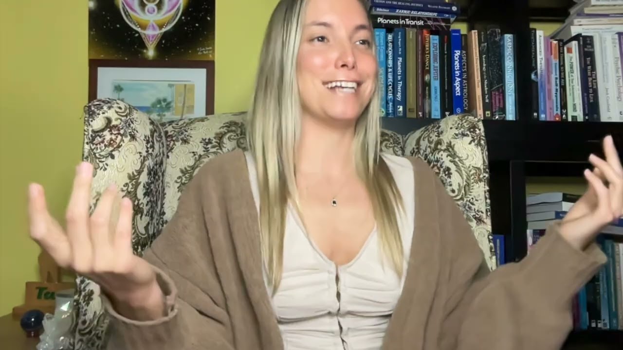 Current Transits: New Moon in Capricorn, Venus in Aquarius Conjunct Pluto, Trines/ Sextiles