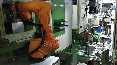 AUBO i5 Pick & Place - Valves