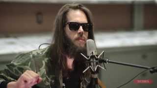 Isthmus Live Sessions: The Whigs - &quot;Hit Me&quot;