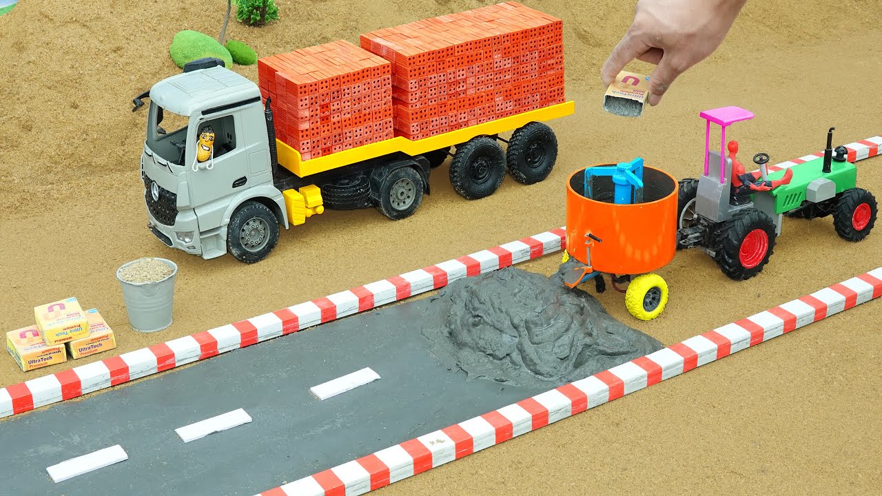 Science Project: Farmer Causes Truck Accident Using Tire Trap |Concrete Mixer Builds Concrete Roads