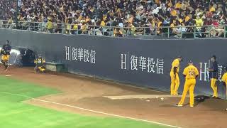 20231014 兄弟象 江忠城 牛棚練投