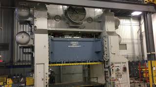 Danly SE4-2000-180-84TF 2000 Ton Straight Side Press (Video 1 of 4)