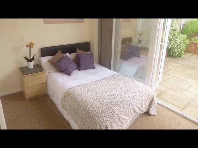 Video 1: Light & Airy Double Room