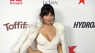 Natalie Halcro 2017 Ok Pre-Oscar Party Red Carpet