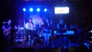 Tulak ng bibig - Julianne (Turning Point cover)
