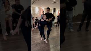 Intermediate Bachata Class Demo - Demetrio &amp; Nicole - Bachata Dance Academy #bachata #bachatadance