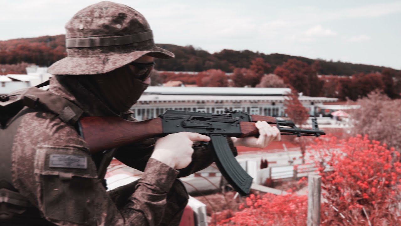 E&L ELAKM Essential Carbine Airsoft Gun PRN