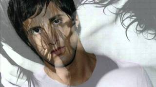 Video thumbnail of "Luca Dirisio - Tu sei in me"