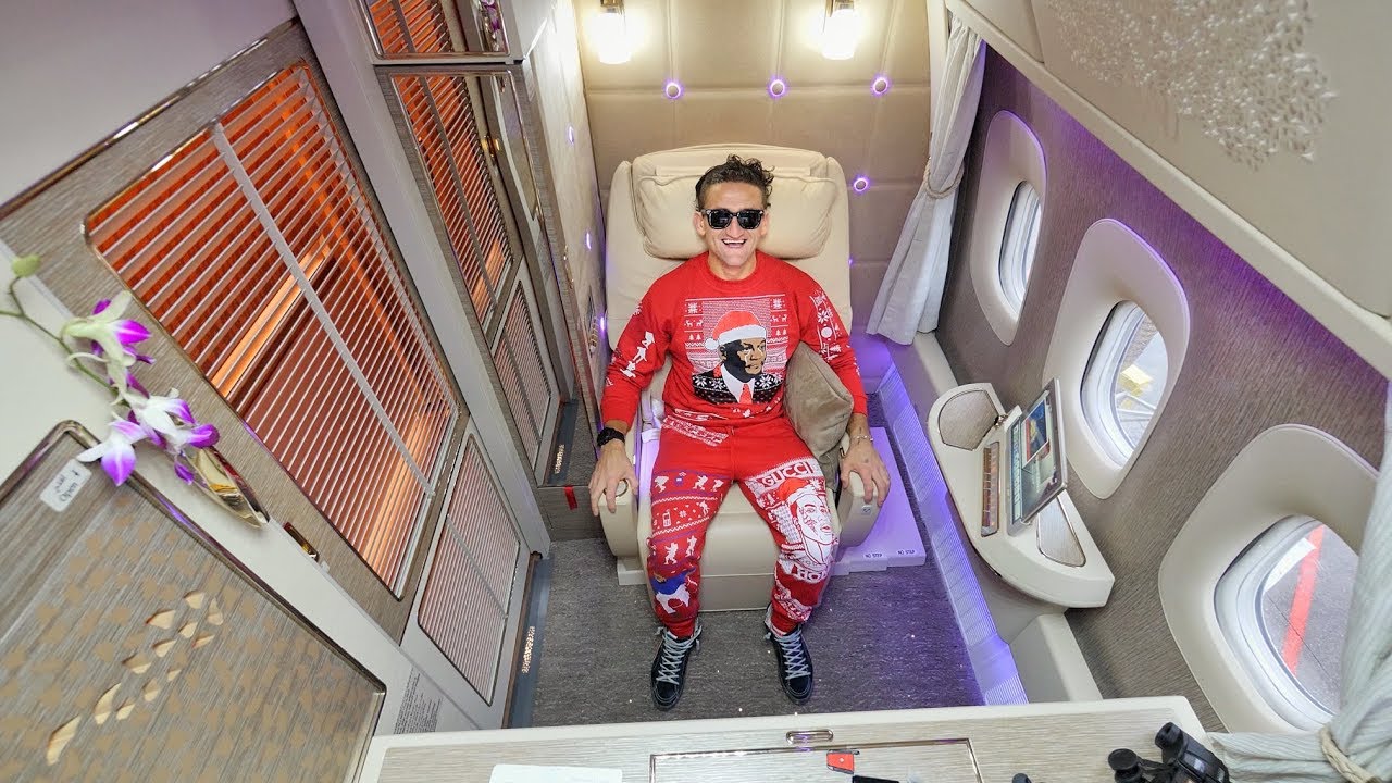 All Time Greatest Airplane Seat Emirates First Class Suite - big fight of big madness of big scary dino of big fat head roblox robloxian highschool youtube