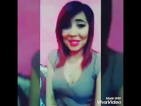 فتاة جميلة تقلد أغنية شابة سعاد وهشام سماتي عشقنا راه في خطر