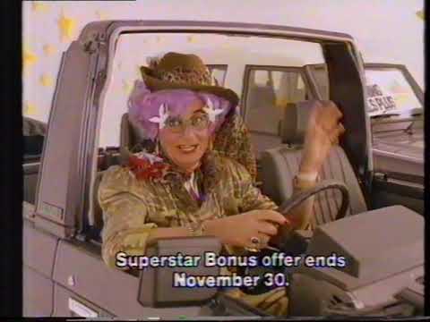 Toyota LandCruiser 70 Series MWB + Bundera (w/Dame Edna) - 1985 Australian TV Commercial