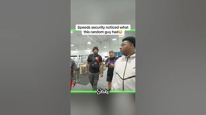 Speeds security noticed what this random guy had😳 #Ishowspeed #speed #fyp #imyayo