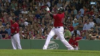NYY@BOS: Papi knocks an RBI single off the Monster