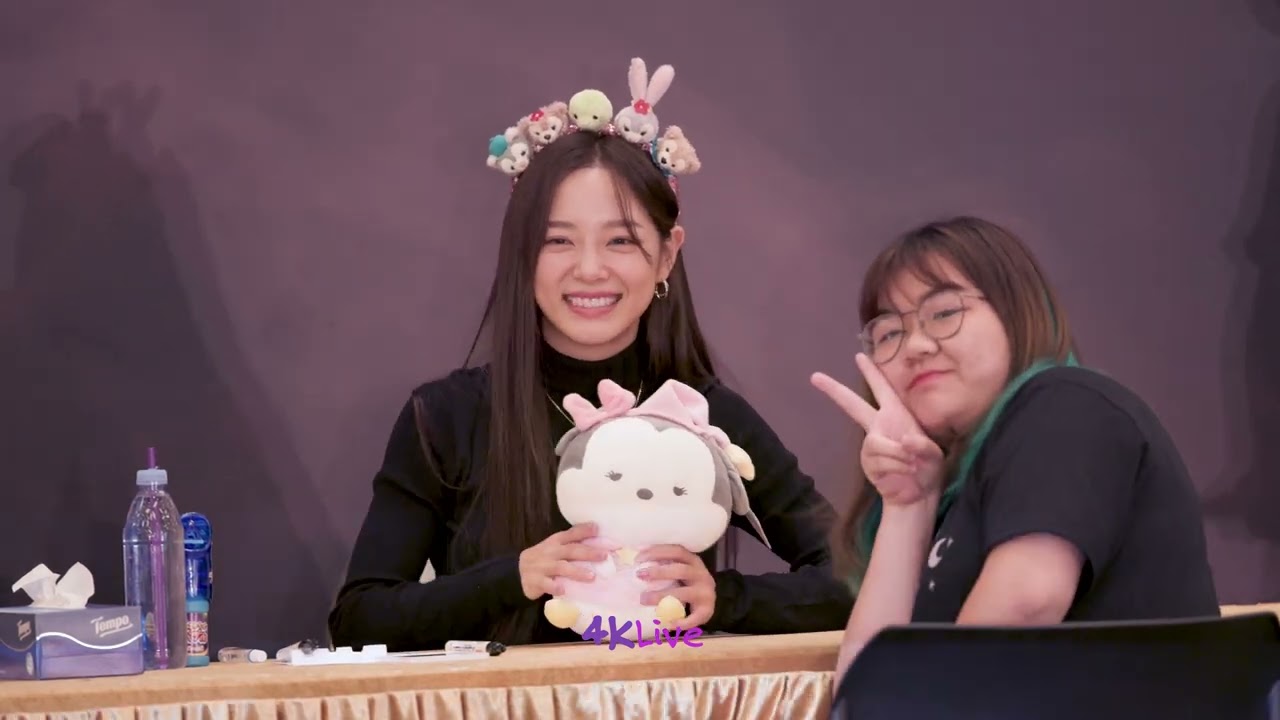 [8K] 20230928 김세정 Kim Sejeong Fan Sign in Hong kong Part 2/4