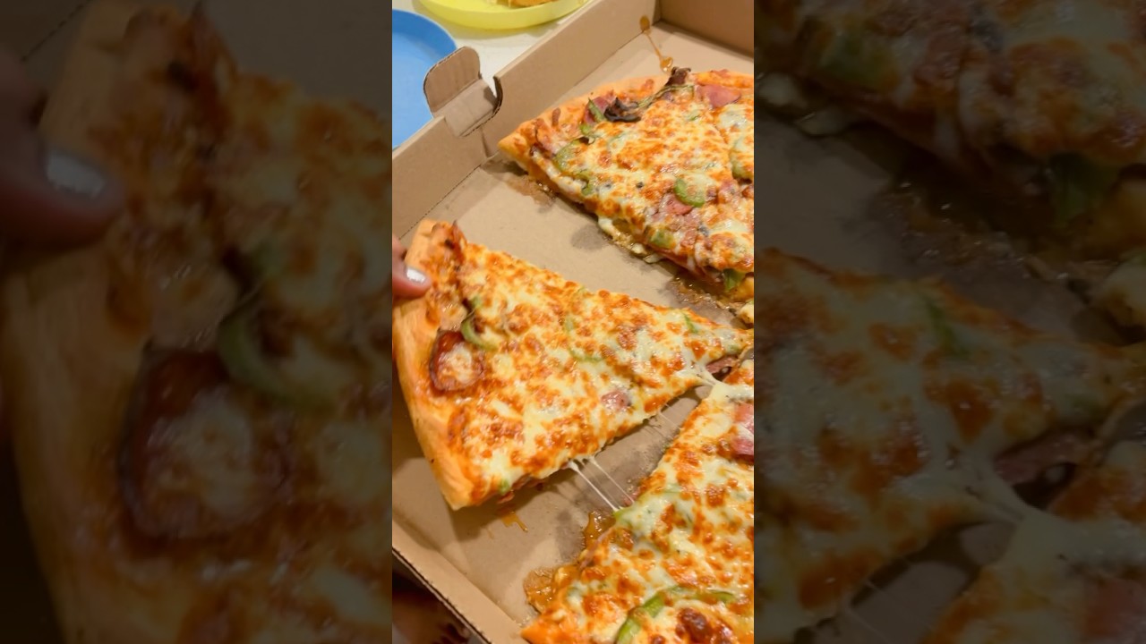 Canadian Original Pizza 🍕 🍕 